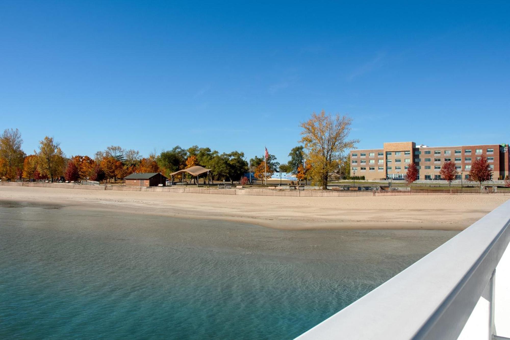 Holiday Inn Express & Suites Oscoda By Ihg Kültér fotó